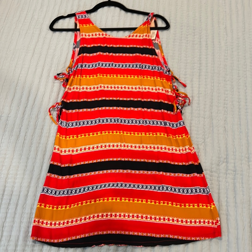 Lucy love dress / coverup with ties on sides